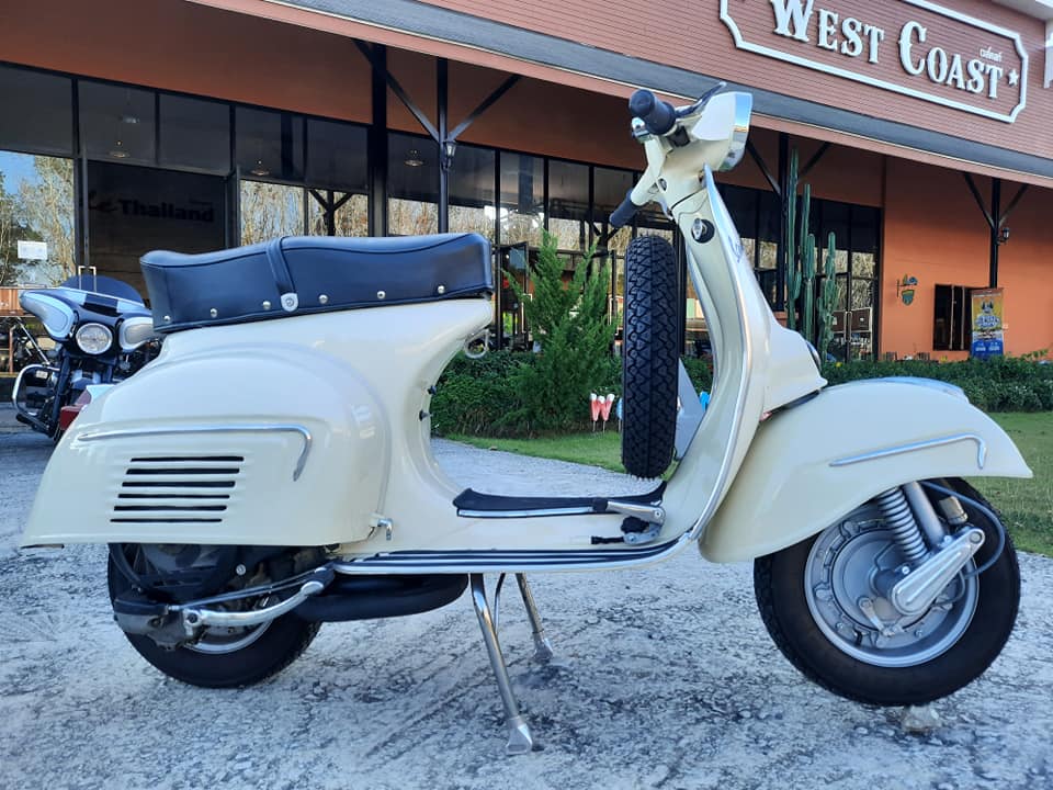 Vespa 150 GL ปี 1964